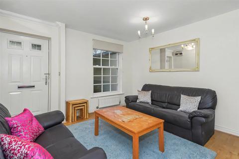 4 bedroom townhouse for sale, John Cullis Gardens, Leamington Spa
