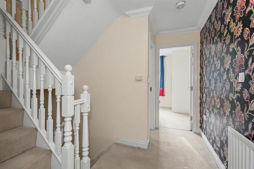 29 John Cullis Gardens-15.jpeg