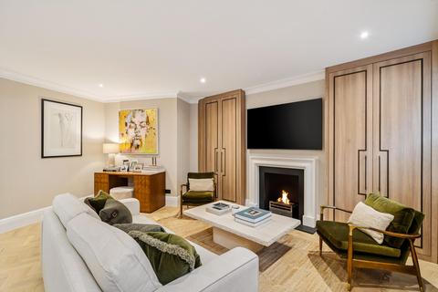 2 bedroom flat for sale, Belgravia Mansions, Holbein Place, Belgravia, London, SW1W
