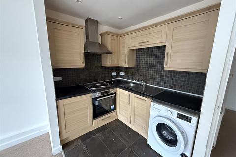 2 bedroom flat to rent, Buckingham Gate, Dunstable