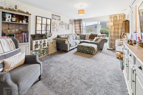 3 bedroom end of terrace house for sale, Forestfield, Furnace Green, Crawley