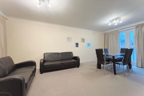 2 bedroom apartment to rent, Parson Street, London NW4
