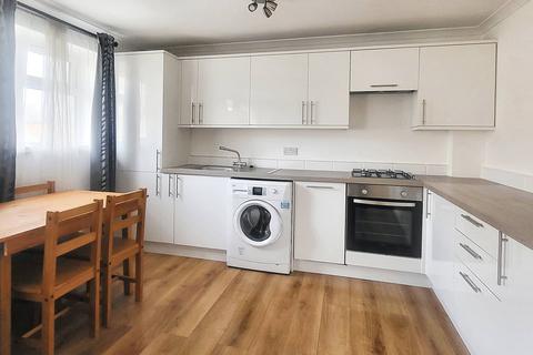 1 bedroom apartment for sale, Geraldine Road, London SW18