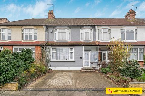 3 bedroom terraced house for sale, Sittingbourne Avenue, Enfield