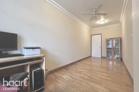 5 bedroom semi-detached house for sale, Leagrave Road, LUTON