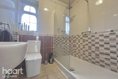 5 bedroom semi-detached house for sale, Leagrave Road, LUTON
