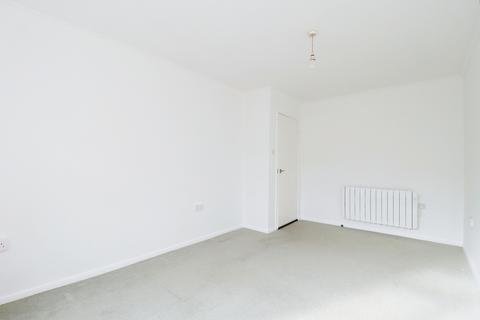 1 bedroom bungalow to rent, Bellevue Road, PO31