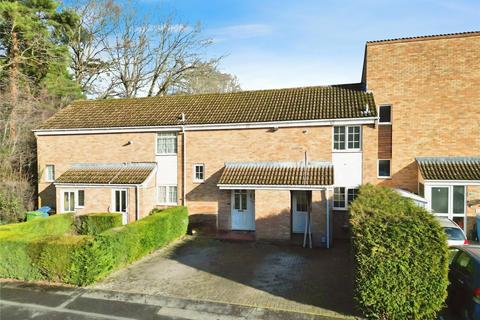 3 bedroom terraced house for sale, Helmsdale, Berkshire RG12