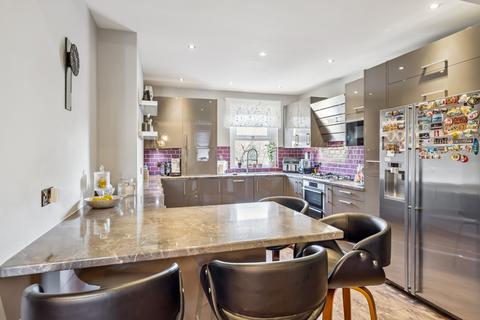 3 bedroom maisonette for sale, Northwood HA6