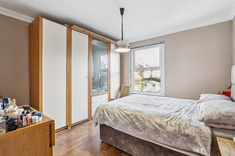 3 bedroom maisonette for sale, Northwood HA6