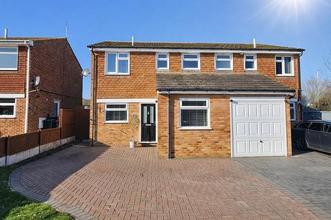 3 bedroom semi-detached house for sale, Wrentham Avenue, Herne Bay, CT6 7UU