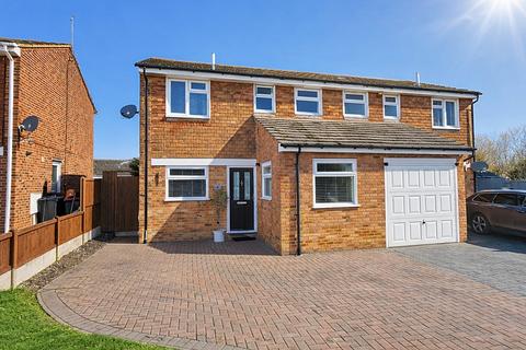 Wrentham Avenue, Herne Bay, CT6 7UU