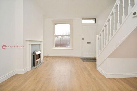 3 bedroom house to rent, New Cross Street, Margate, CT9 1EH
