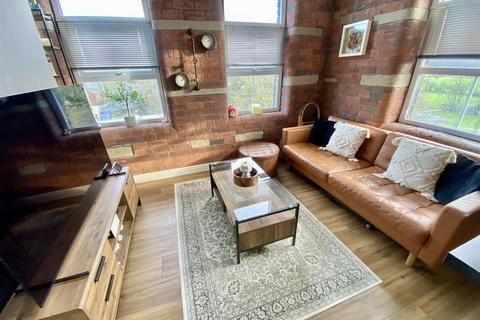 2 bedroom apartment for sale, Balme Road, Cleckheaton