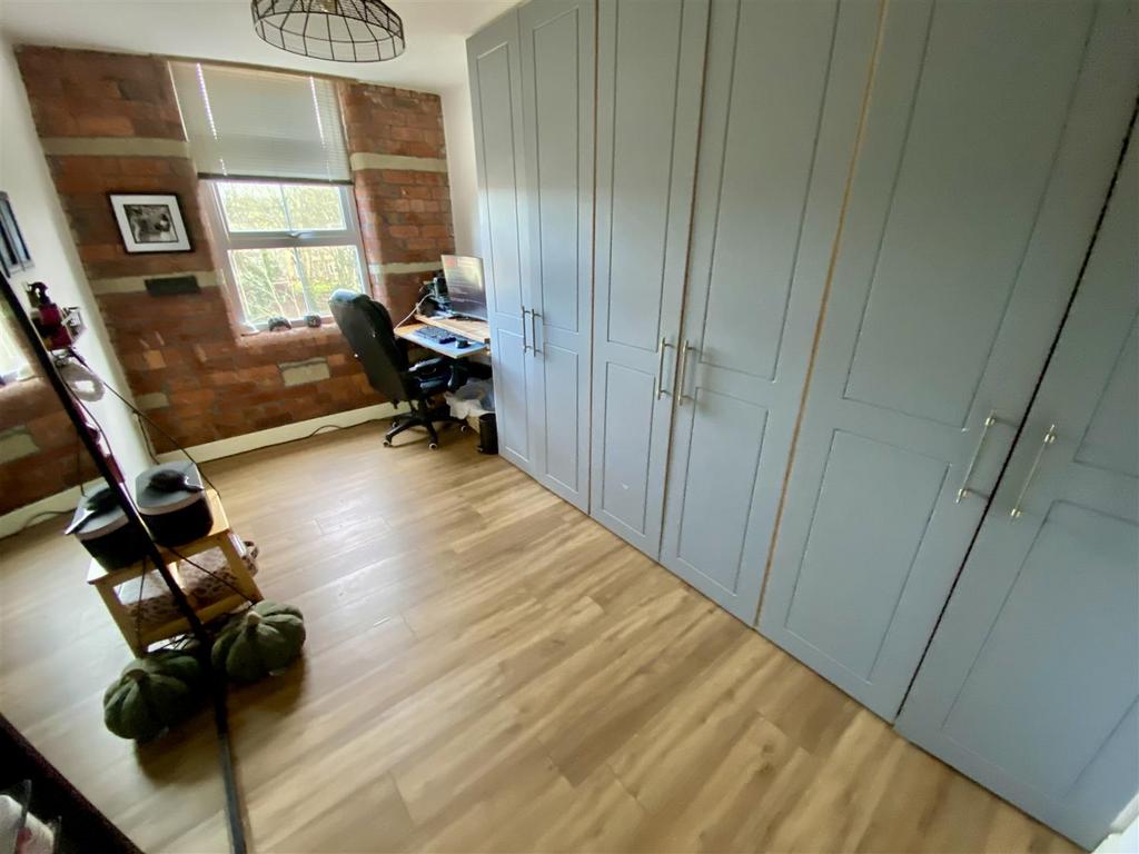Bramleys Estate Agents - Waterfield Mill - Cleckhe