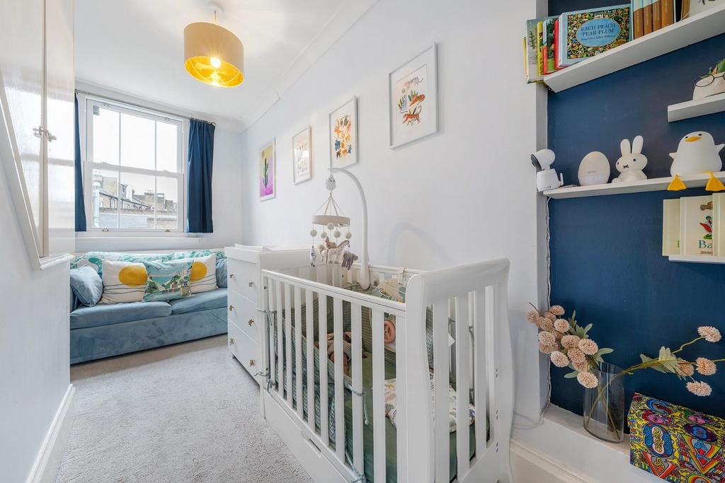 Bedroom 2.JPG