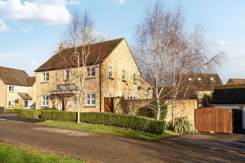 5 bedroom detached house for sale, Oaks Meade, Carterton