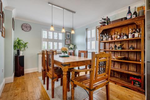 5 bedroom detached house for sale, Oaks Meade, Carterton