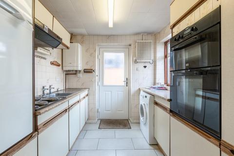 2 bedroom semi-detached bungalow for sale, Delamere Way, Leamington Spa