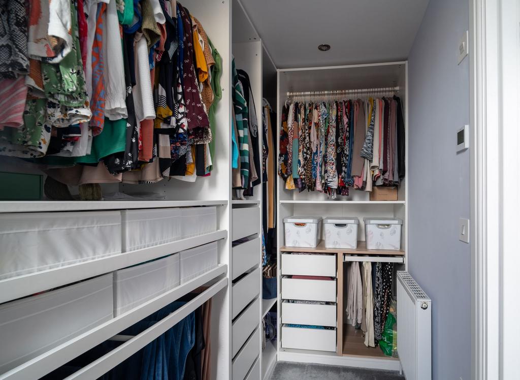 30 Dressing Room