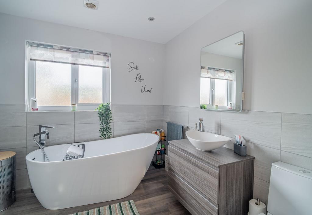 37 Family Bathroom