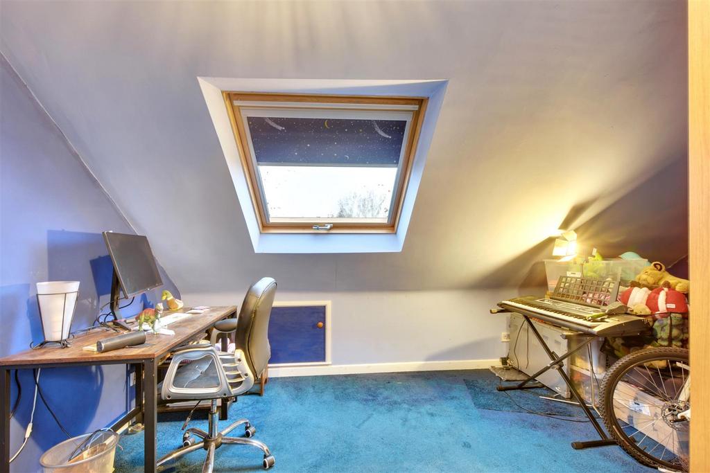 Loft 2.jpeg