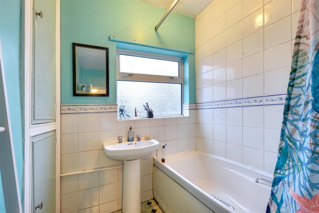 Bathroom.jpeg