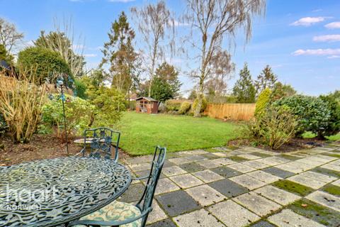 4 bedroom detached house for sale, Brettingham Avenue, Cringleford