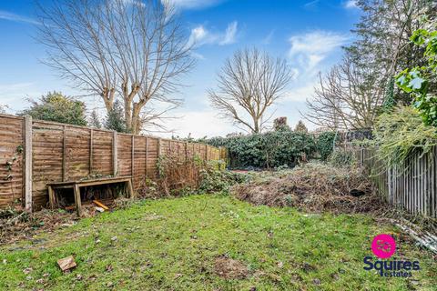 3 bedroom semi-detached house for sale, Oakhampton Road, London, NW7