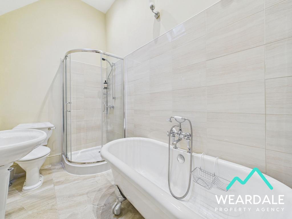 Bedroom 2 En-suite