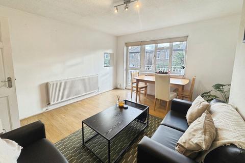 3 bedroom apartment to rent, Chichester Road, London NW6