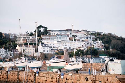 3 bedroom house to rent, Le Mont De La Rocque, St. Brelade JE3