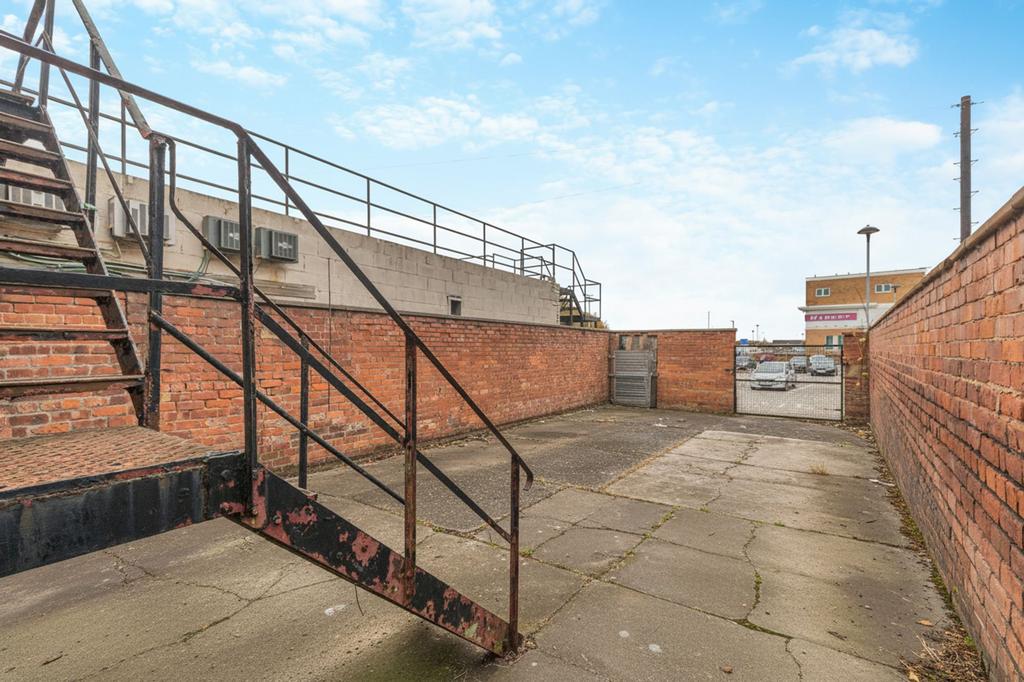 Pre-tenancy start condition