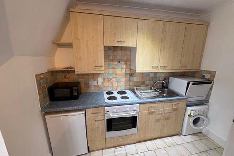 1 bedroom flat to rent, St Johns Wood High Street, St Johns Wood NW8