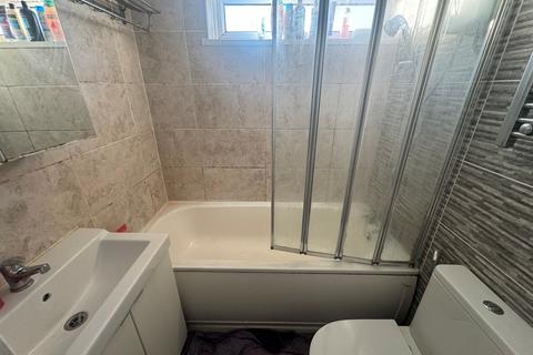 undefined, Shakespeare Road, Royal Wootton Bassett, SN4