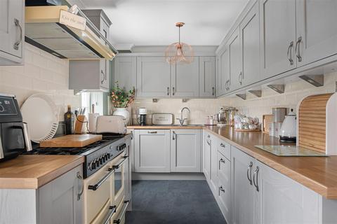 3 bedroom townhouse for sale, Mullein Road, Bicester