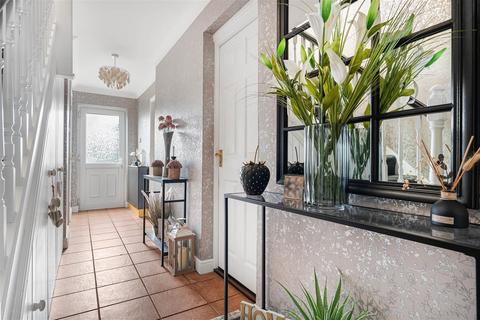 3 bedroom townhouse for sale, Mullein Road, Bicester