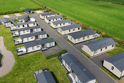 undefined, Two Bed Love Oakland (42x20) Green Meadows Country Park, Blackford CA6