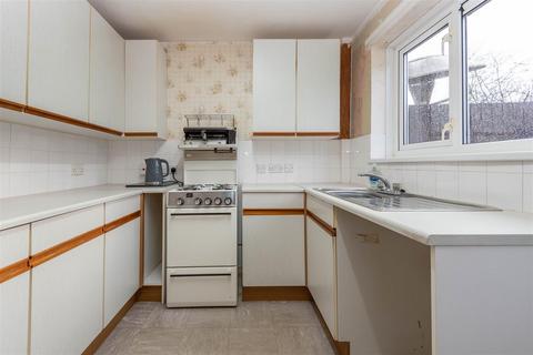 3 bedroom end of terrace house for sale, Great Meadow, Chorley