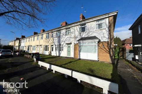 3 bedroom end of terrace house for sale, Maesglas Grove, Newport