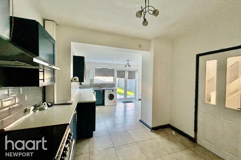 3 bedroom end of terrace house for sale, Maesglas Grove, Newport