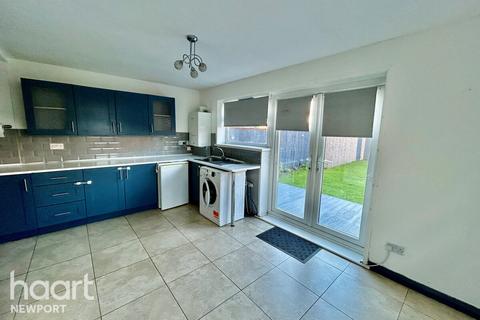 3 bedroom end of terrace house for sale, Maesglas Grove, Newport