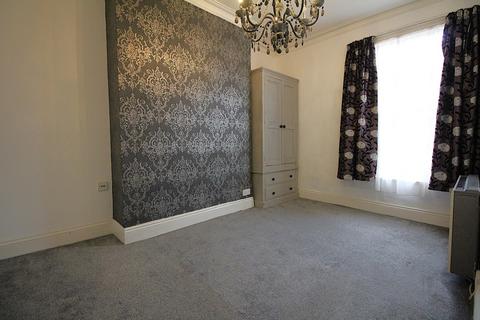1 bedroom apartment to rent, St. Lukes Road, Cheltenham, Gloucestershire, GL53
