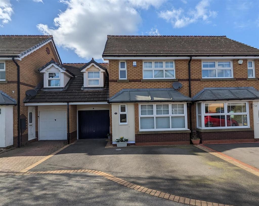 8 Kilsby Grove Front.jpg