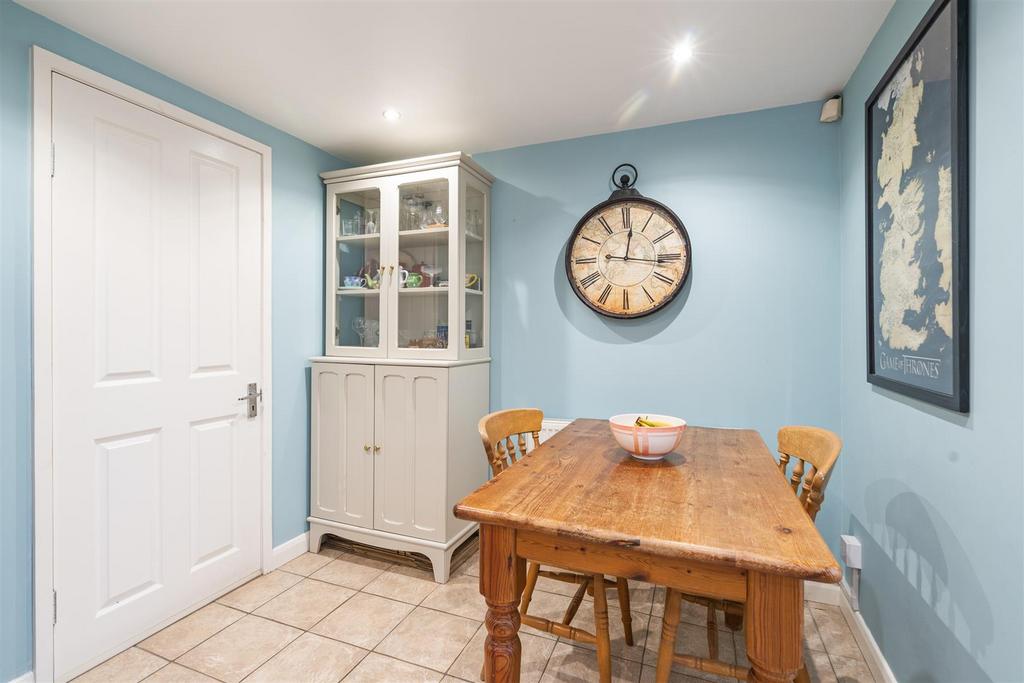 8 Kilsby Grove 14.jpg