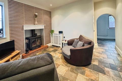 3 bedroom detached house for sale, Tatenhill Common, Rangemore, Burton-on-Trent, DE13
