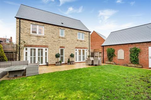 undefined, Bicton Close, Bicester
