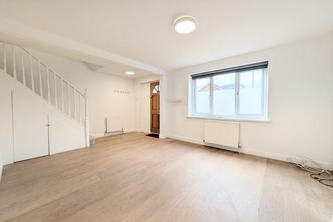 3 bedroom terraced house for sale, Haldane Close, Muswell Hill N10