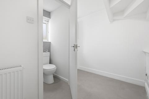 3 bedroom terraced house for sale, Haldane Close, Muswell Hill N10