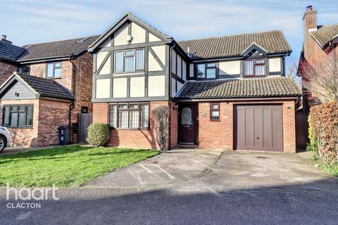 4 bedroom detached house for sale, Burr Close, HARWICH